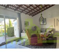 Salón con su techo espectacular