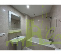 Baño completo con bañera