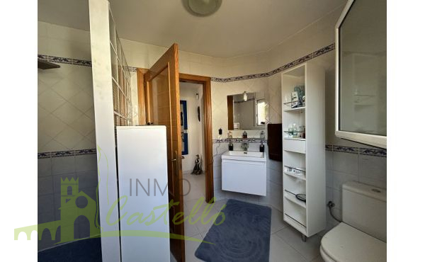 Baño completo con ducha